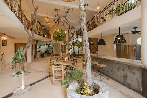 Koos Tulum Hotel