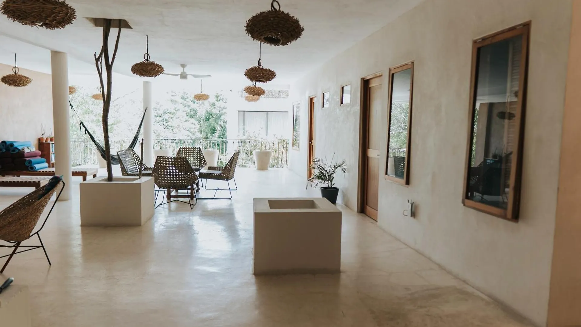 Koos Tulum Hotel