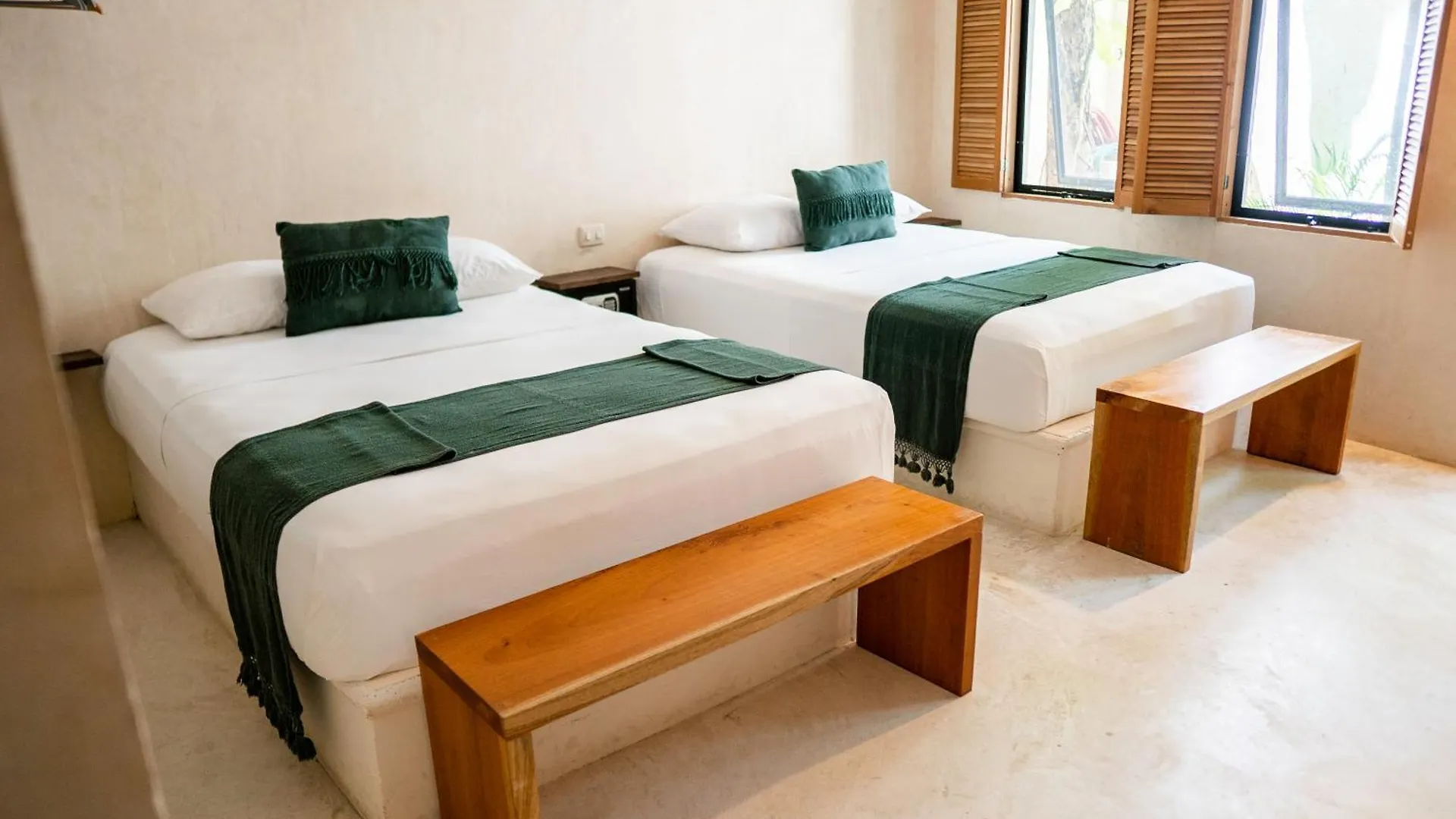 Koos Tulum Hotel